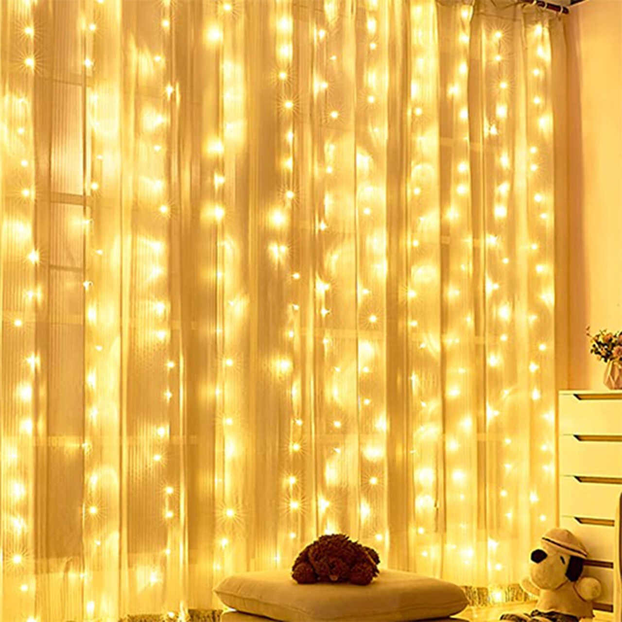 Perfect Holiday 300 LED USB Fairy Curtain Light With Remote - 8 Light Modes